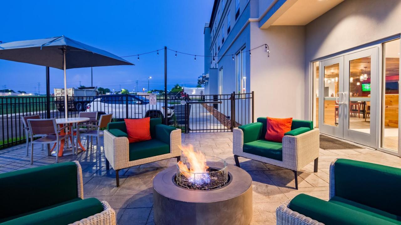 Holiday Inn - Clarksville Northeast By Ihg Eksteriør bilde